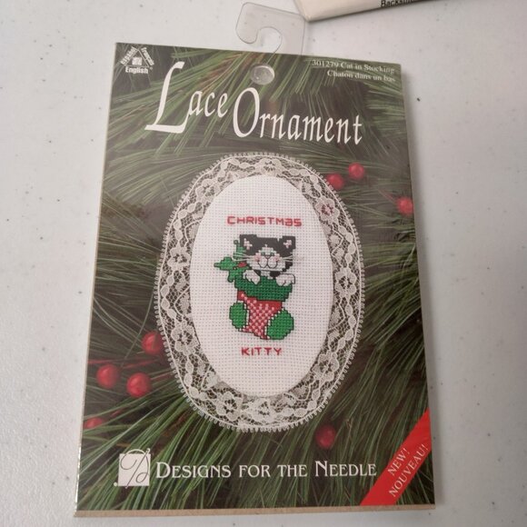 Christmas Cross Stitch Kit Lot of 6 Mixed Projects Ornaments Card Display Stand - Picture 12 of 14